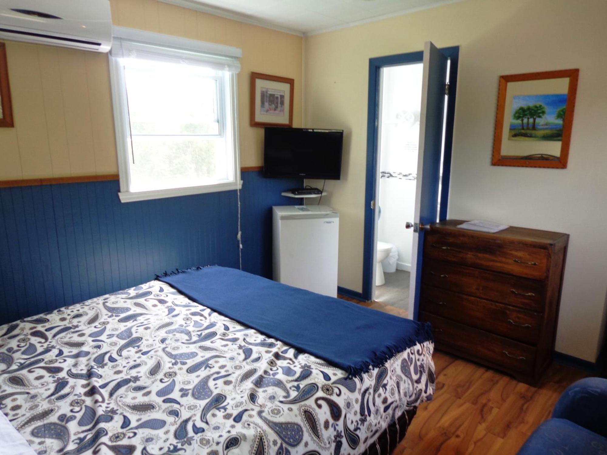 Motel Des Deux Lacs Waterloo Room photo